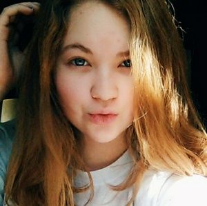 Meet your Posher, Evelyn